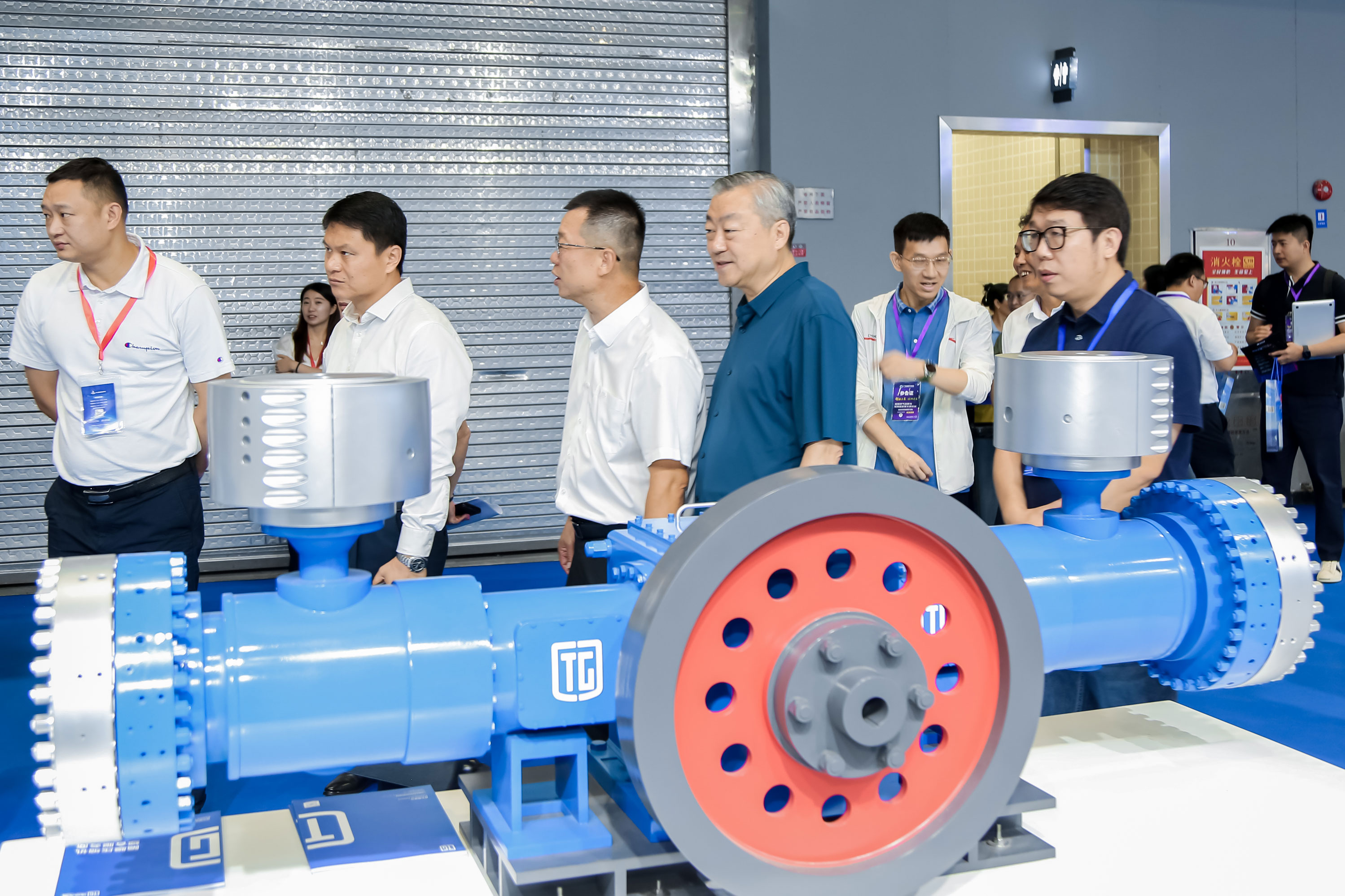 2025现场图.jpg 2025现场图.jpg